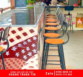 Bộ Ghế Bar Chân Sắt Mặt Gỗ Tròn Có Tựa - HTT096