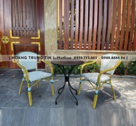 Mẫu Bàn 2 Ghế Sân Vườn