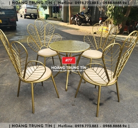 Bàn ghế cafe sắt mỹ nghệ HTT011