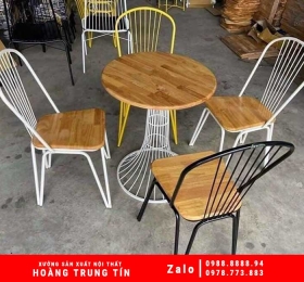 Bàn ghế sắt gỗ HTT 12