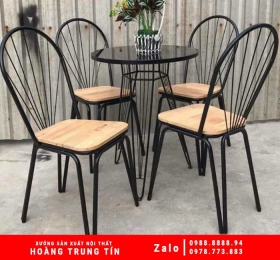 Bàn ghế sắt gỗ HTT 13