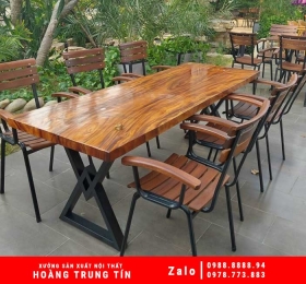 Bàn ghế sắt gỗ HTT 17
