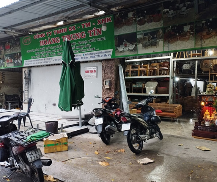 Dịch vụ sửa chữa bàn ghế Hoàng Trung Tín