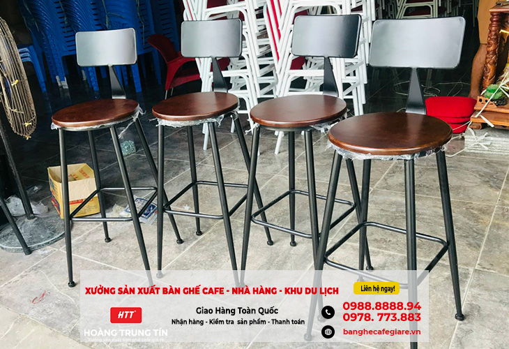Bàn ghế bar sắt gỗ giá rẻ HTT-BGBSG31