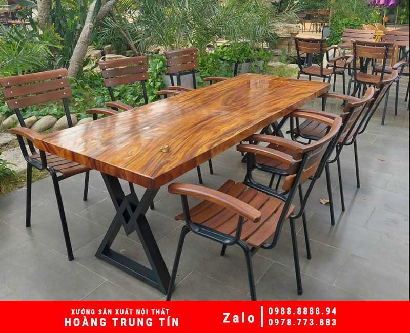 Bàn ghế sắt gỗ HTT 17