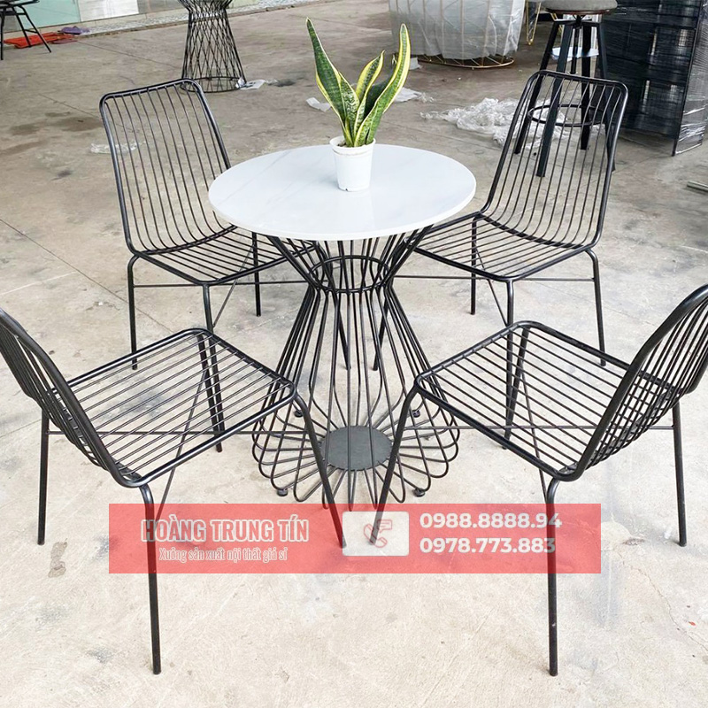 Bàn ghế sắt mỹ nghệ HTT-01