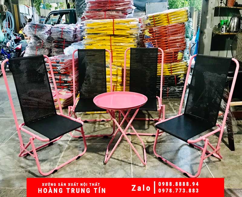 Bàn ghế xếp lưới