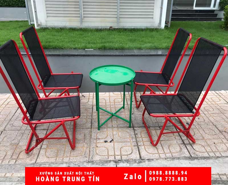 Bàn ghế xếp lưới