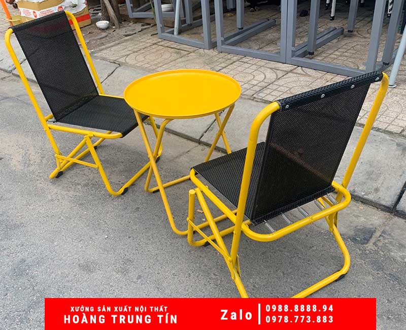 Bàn ghế xếp lưới
