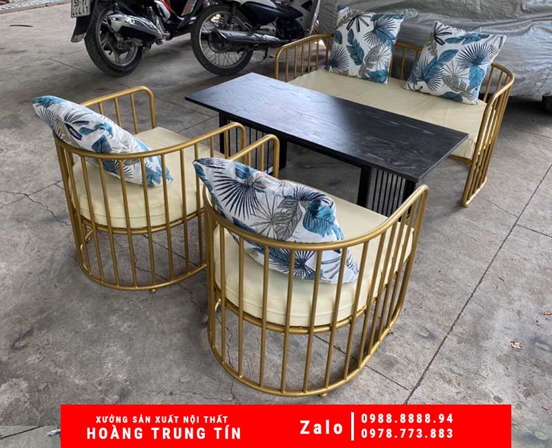 Bộ bàn ghế sofa sắt nệm HTT-15