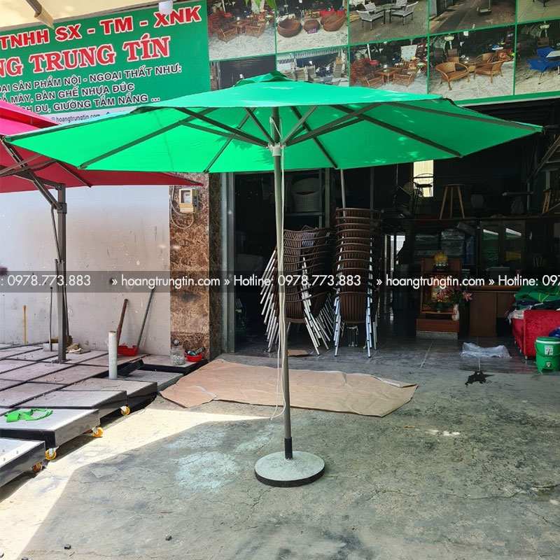 Dù chính tâm dành cho quán cafe