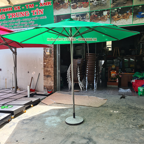 Mẫu dù chính tâm tròn màu xanh