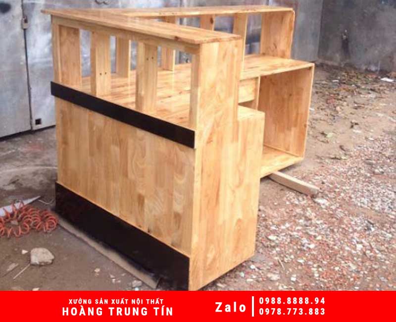 Mẫu Quầy Pha Chế Bằng Gỗ - HTT001