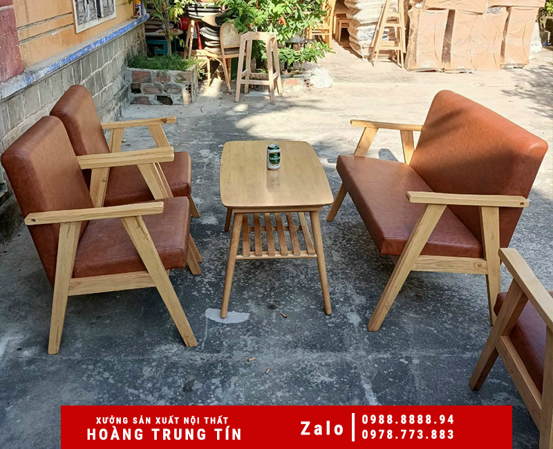 Sofa gỗ dành cho quán cà phê