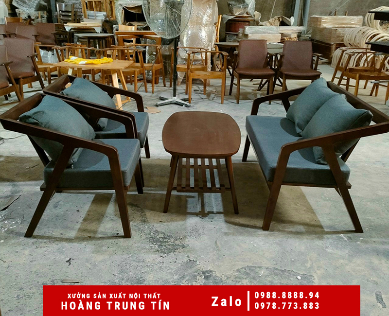 Sofa gỗ dành cho quán cà phê